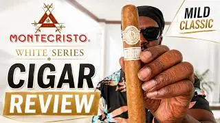Montecristo White Series Review | Smoking a Luxury Mild Cigar in Panama 🇵🇦