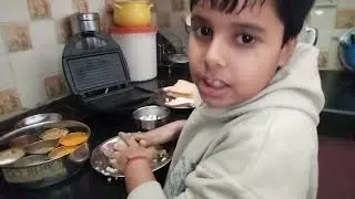 Sandwich recipe by lakshay!! Sandwich recipe and rating - funny family vlog | om namah shivay 