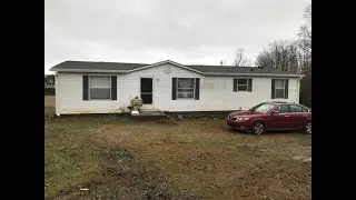 Home for Sale at 100 Kimbo Drive, Kings Mountain, NC 28086