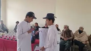 Dialogue between students about islamic information 