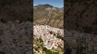 📍Frigiliana (4K), la LUZ de Andaluc&iacute;a 💚 [Frigiliana from above]