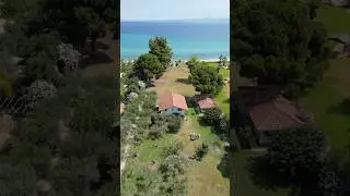 A Beachfront Villa in Glarokavos, Halkidiki (Property ID: W-02ZQID)