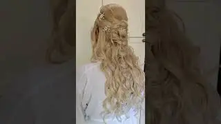 Bridal hair, half up braided style, blonde bride #bridalhair #hairstyle #hair #weddingday