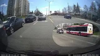 Headless Chicken Street Encounter Compilation 87