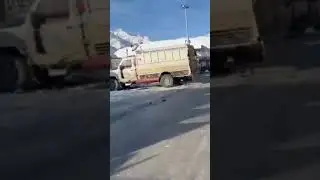 Zojila pass road update & weather update #Drass market #Minamarg check post #zojilaupdate 6 feb 2026