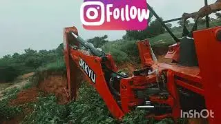 Tractor 🚜 backhoe loader JCB working 💪 in hills area . 🙏👍JKKYU Surera