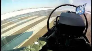 Tankowanie F-16 w powietrzu 2010