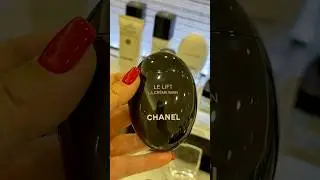 Le Lift La Cr&egrave;me Main #Chanel Hand Cream 🎁 Amazing #Gift Idea ❤️ Valentine&rsquo;s Day #Cosmetic #beauty