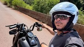 sera que o renato manja de andar na harley kkkkk apanhou feio da moto