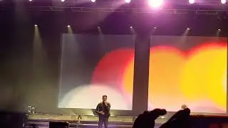 HIM & I - G-EAZY ft HALSEY  (LIVE)