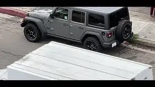 12/29/22 #gangstalker parked across the street on Santa Monica Blvd in Los Angeles 90038