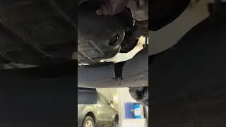 That oil don&rsquo;t look right #problemfix #mechanic #mechanicproblems #brokencar