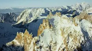 Aerial View Stock Footage of Switzerland's Alps, Luftbilder in 4K DCI Schweizer Alpen im Morgenlicht