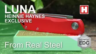 Real Steel Luna - Heinnie Haynes Exclusive - You need this in your collection