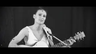 Ela Marion - Love Is A Key (Live Performance)