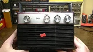 Fuzz Face за 2,99 доллара — Playtape Machine становится убийственным гитарным усилителем Cigar Box