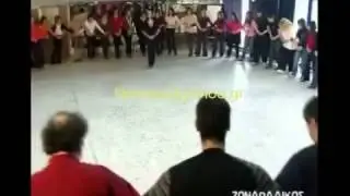 zwnaradikos