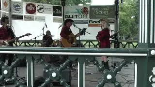 Muziektent Oranjepark Apeldoorn, live on stage Line dancing met Stoney, zondag 31 augustus 2025.