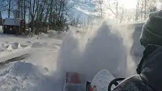 Kubota BX2380 Метла против снега