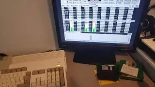 Core2lee -  Strings of MED [94/95 Oldskool Hardcore made on the Amiga!]