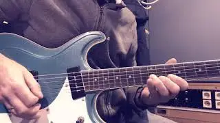Eastwood SidejackDLX Baritone - Funkiness