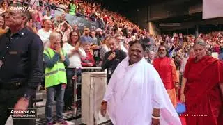 Marseille is wrapped in Amma&rsquo;s love 💙| Amma's Europe Tour | #Ammayodoppam #AmritaLive