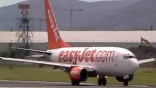 easyJet 737 Landing and Take off at Belfast City Airport