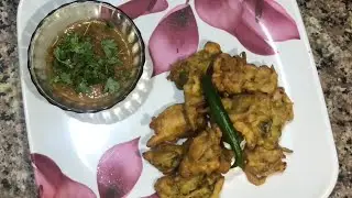 Besan ke pakode #pyaz ke pakode #indian snacks