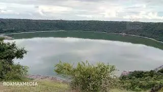 50,000 Year Old Lonar Lake India Mysteriously Turned Pink