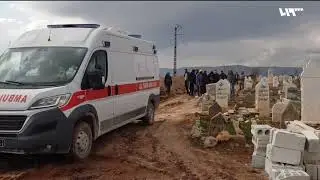 شاهد | قبور جماعية في عفرين لدفن ضحايا الزلزال