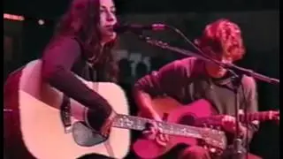 5. Alanis Morissette - No Pressure Over Capuccino (Shoreline Amphitheatre, 1997)