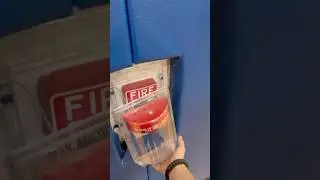 Стопор пожарной сигнализации, выдернут!