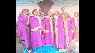 Kyamuka vibe in worship #motivation#comedymove#duet#love 