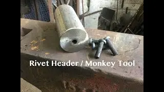 Rivet header / monkey tool