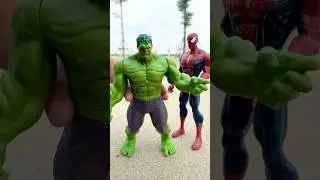Spiderman and Hulk Shaped Like sand giant chainsaw #marvel