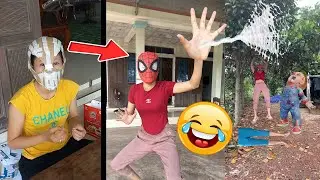 Make a Spiderman mask out of cardboard to record funny short videos