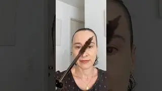 TESTEI A M&Aacute;SCARA DE C&Iacute;LIOS MARROM FEROCIOUS CONT&Eacute;M 1G 🤩 #shorts #makeup2025 #maquiagem