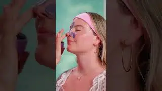 Lift excess oil & debris with The POREfessional Deep Retreat clay mask 💜