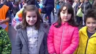 ESKUBIDEEN EGUNA   18