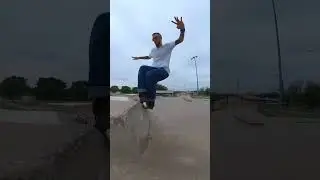 Andrew Hale skating JAWS skate park #rollerblading #brink #rollerblader #skatepark