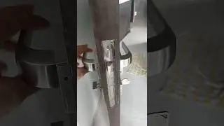 Handle lock is not working properly #doorlock