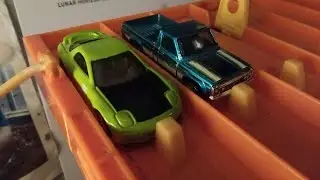 Mazda Repu vs Mazda RX-7 A Bonus video.
