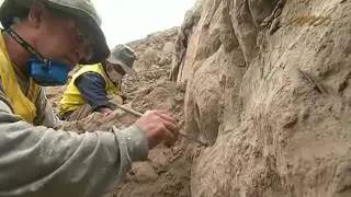 Archaeologists discover ancient friezes in Lima