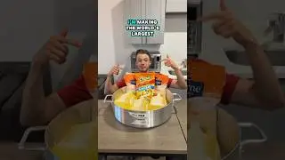 World&rsquo;s Largest Spicy Cheese Pull