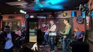 Night Fever - Dee Gees (cover of Bee Gees) - performed by 20 Foo Pilots (2.0)