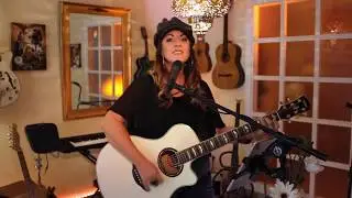 Sarah Howard - Ho Hey (with live guitar, foot drum & vocals) 