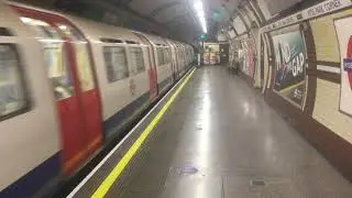 Piccadilly line departing at Hyde park corner