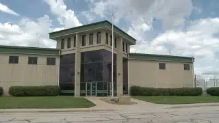 Missouri inmate's mother locked in visitation room for 12 hours