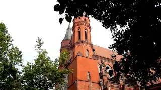 Kościół św. Henryka we Wrocławiu - dzwony przed niedzielną Mszą