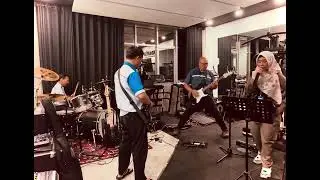 Karena Kamu - Geisha (cover) #kmsiband #yudhavaimusic #geishaband 